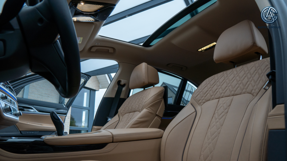 Difference Between Sunroof and Moonroof​